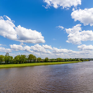 Een breed kanaal